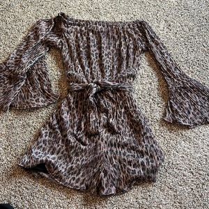 Cheetah, print romper.